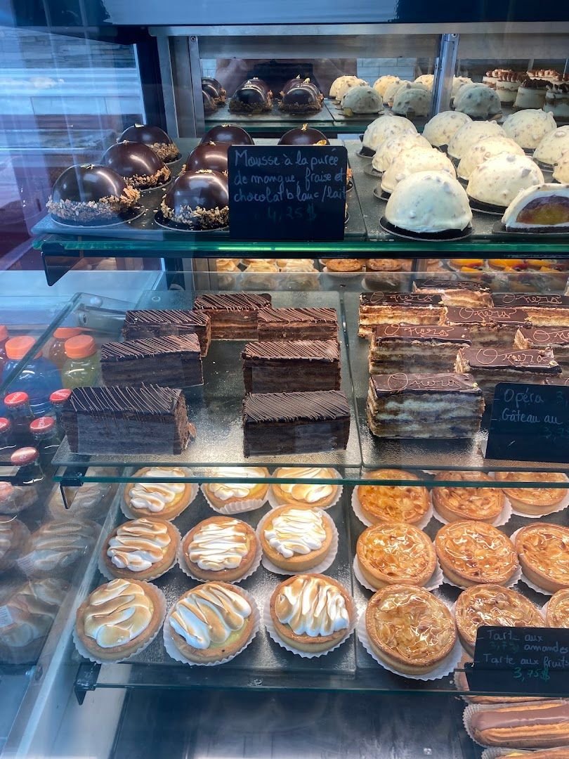 Sélection de pâtisseries Éclair